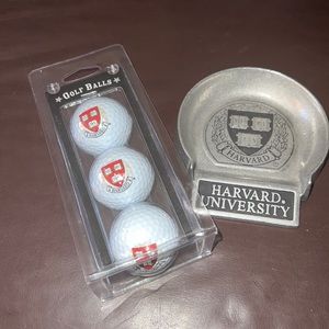 NWT RARE VINTAGE HARVARD GOLF BALLS AND PUTTING CUP